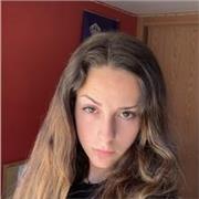 Profesora de inglés que lleva impartiendo clases particulares a niños de hasta 13 años particularmente desde hace 3 años
